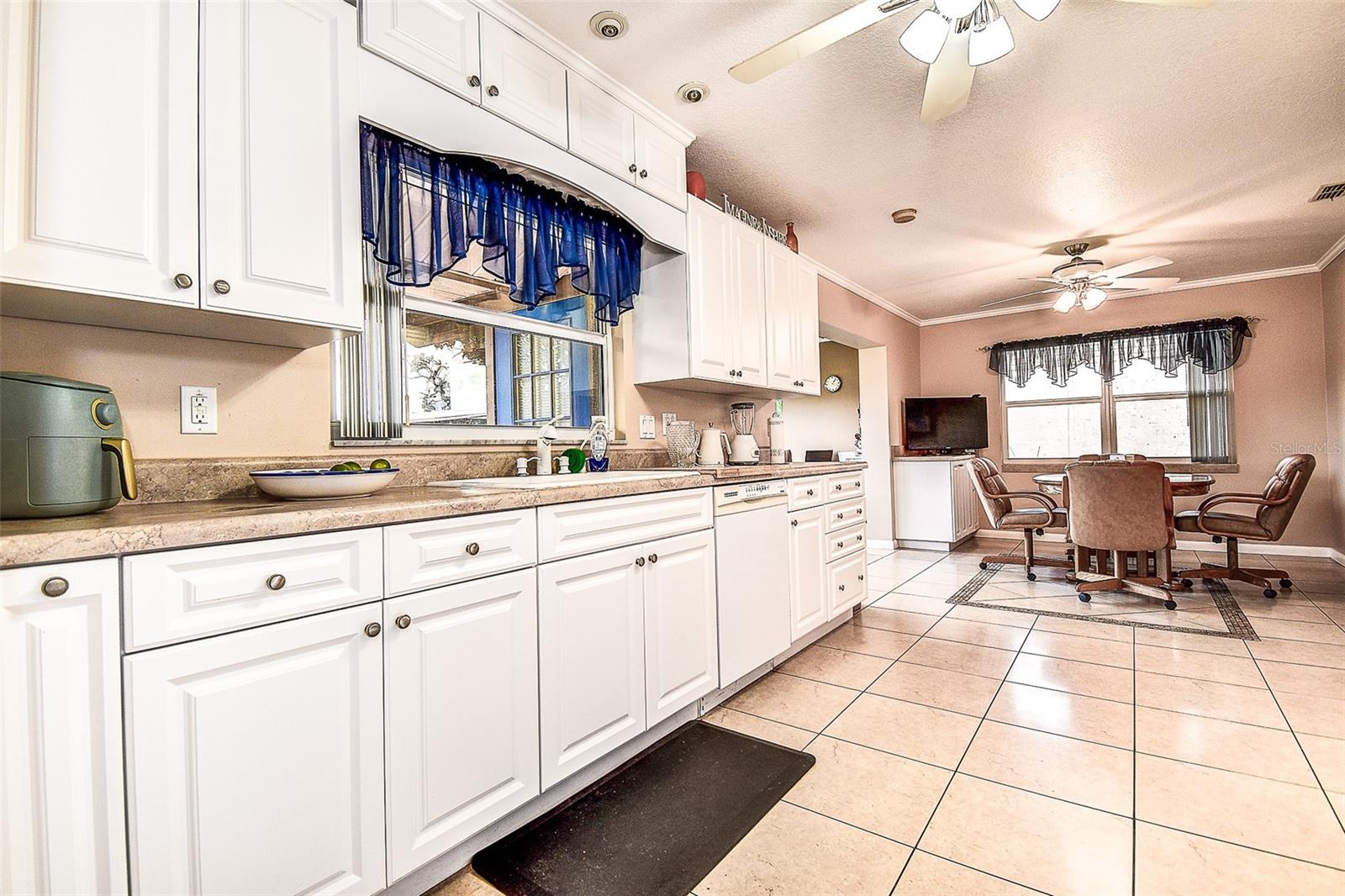 LAKES UNIT 2 PH 4 SEC 2 THE - Residential
