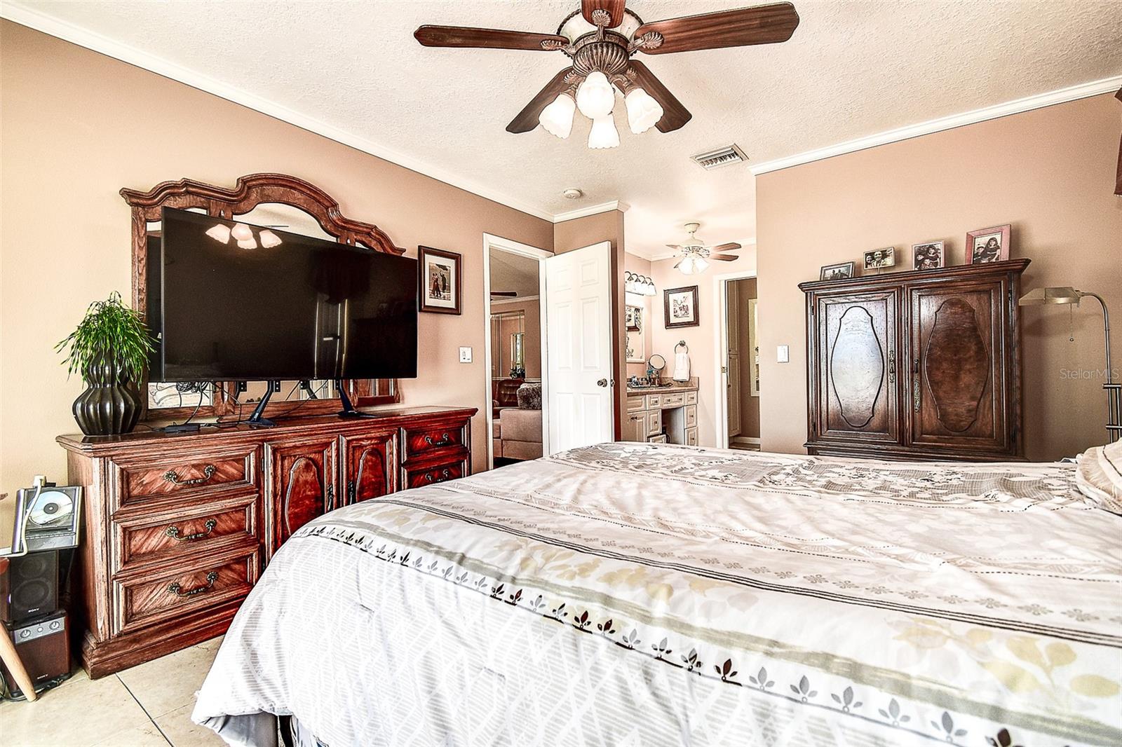 LAKES UNIT 2 PH 4 SEC 2 THE - Residential