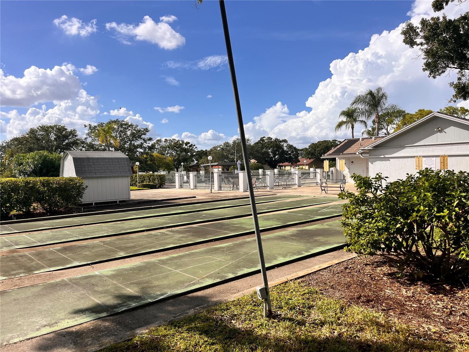 LAKES UNIT 2 PH 4 SEC 2 THE - Residential
