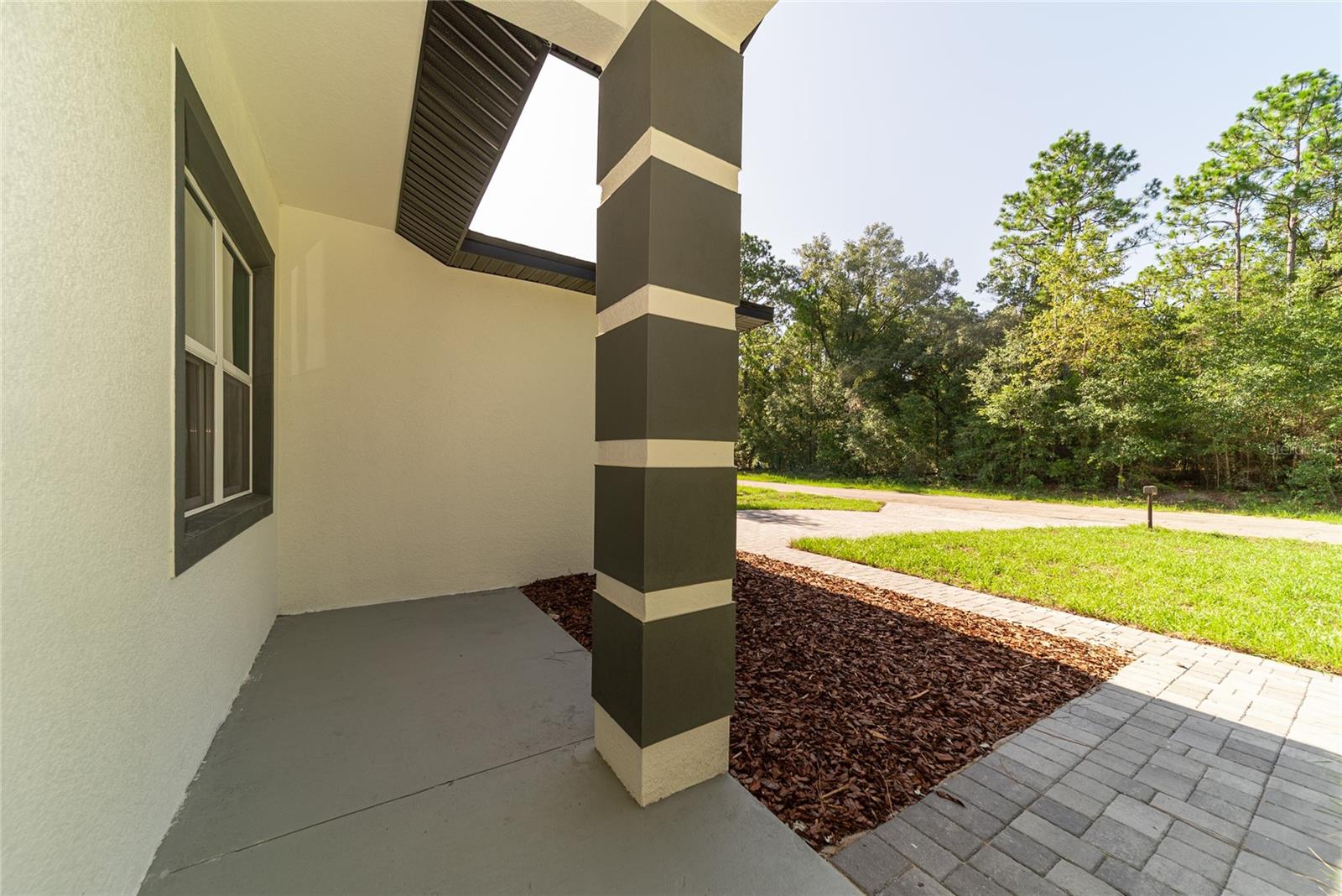 2631 W ROYAL PALM DRIVE