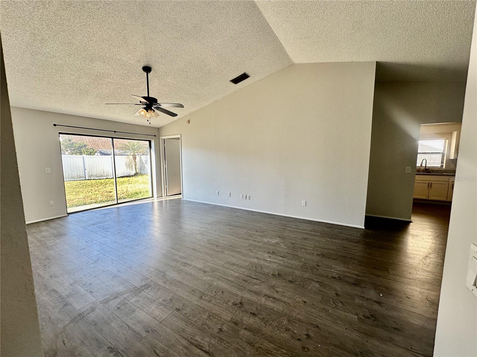 ALAFAYA WOODS PH 06 - Residential