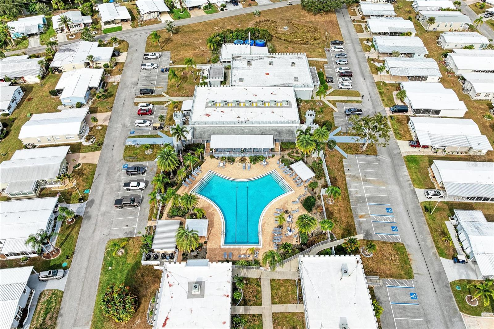 KINGS GATE CLUB MHP - Residential