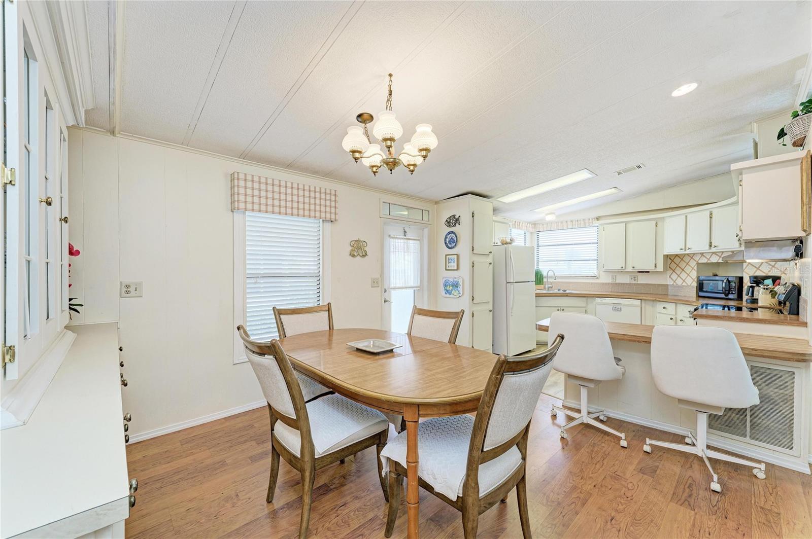 KINGS GATE CLUB MHP - Residential