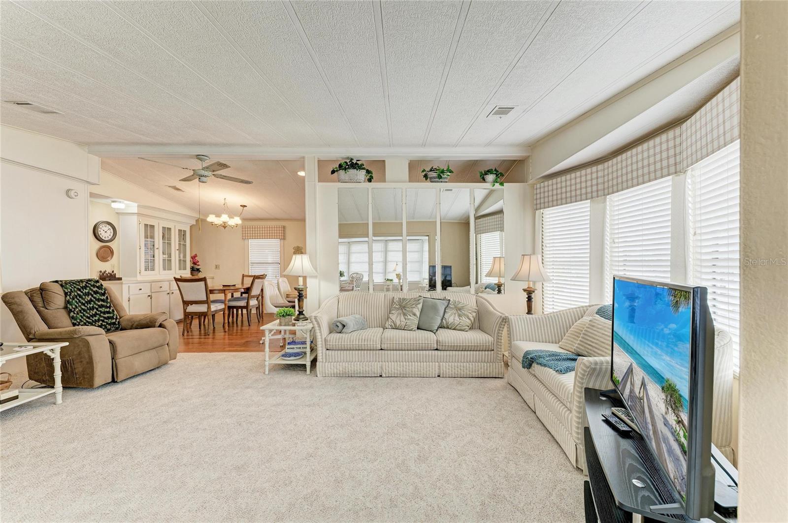 KINGS GATE CLUB MHP - Residential