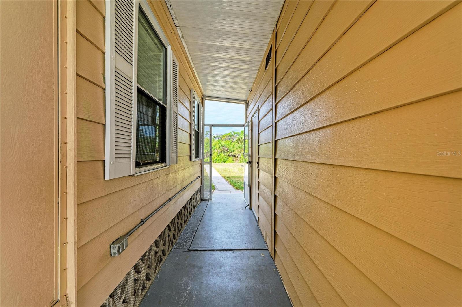 KINGS GATE CLUB MHP - Residential