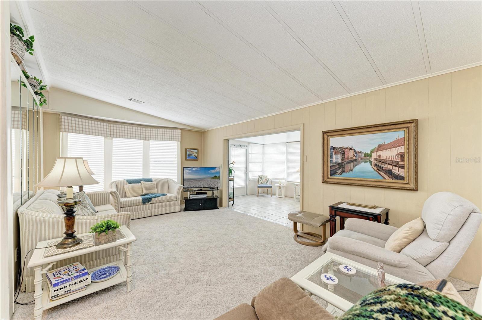 KINGS GATE CLUB MHP - Residential