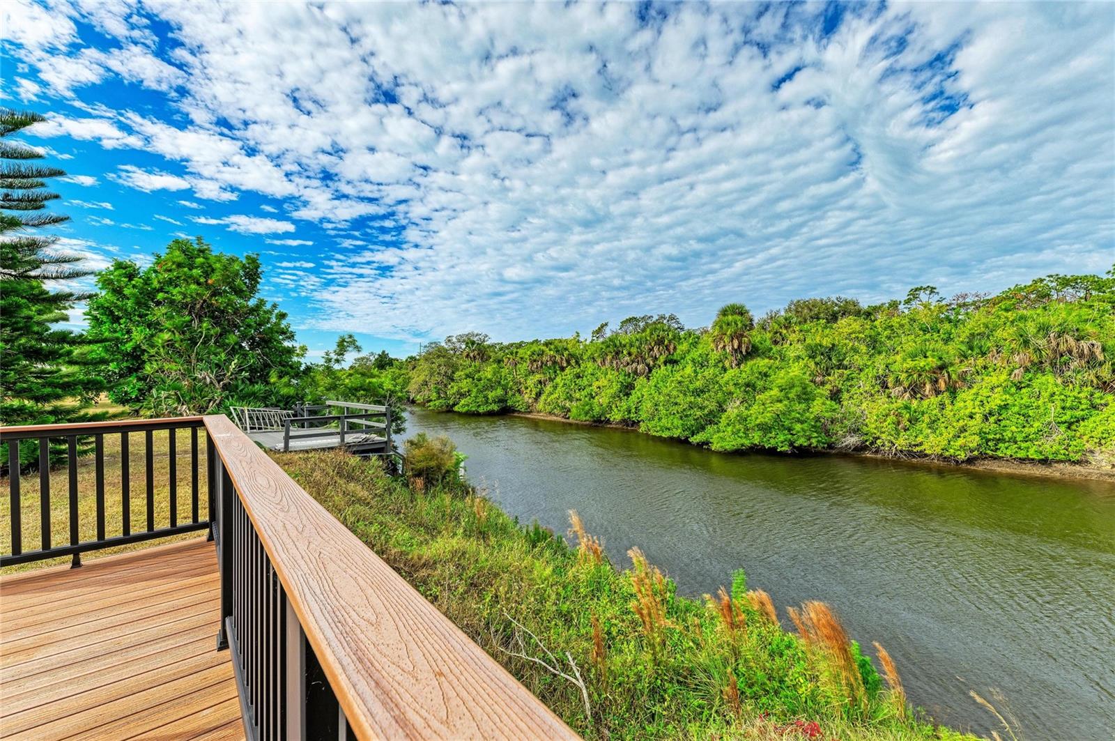 KINGS GATE CLUB MHP - Residential