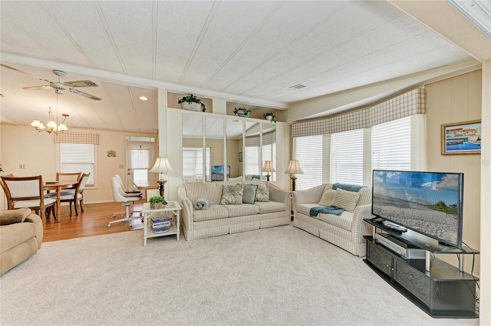 KINGS GATE CLUB MHP - Residential