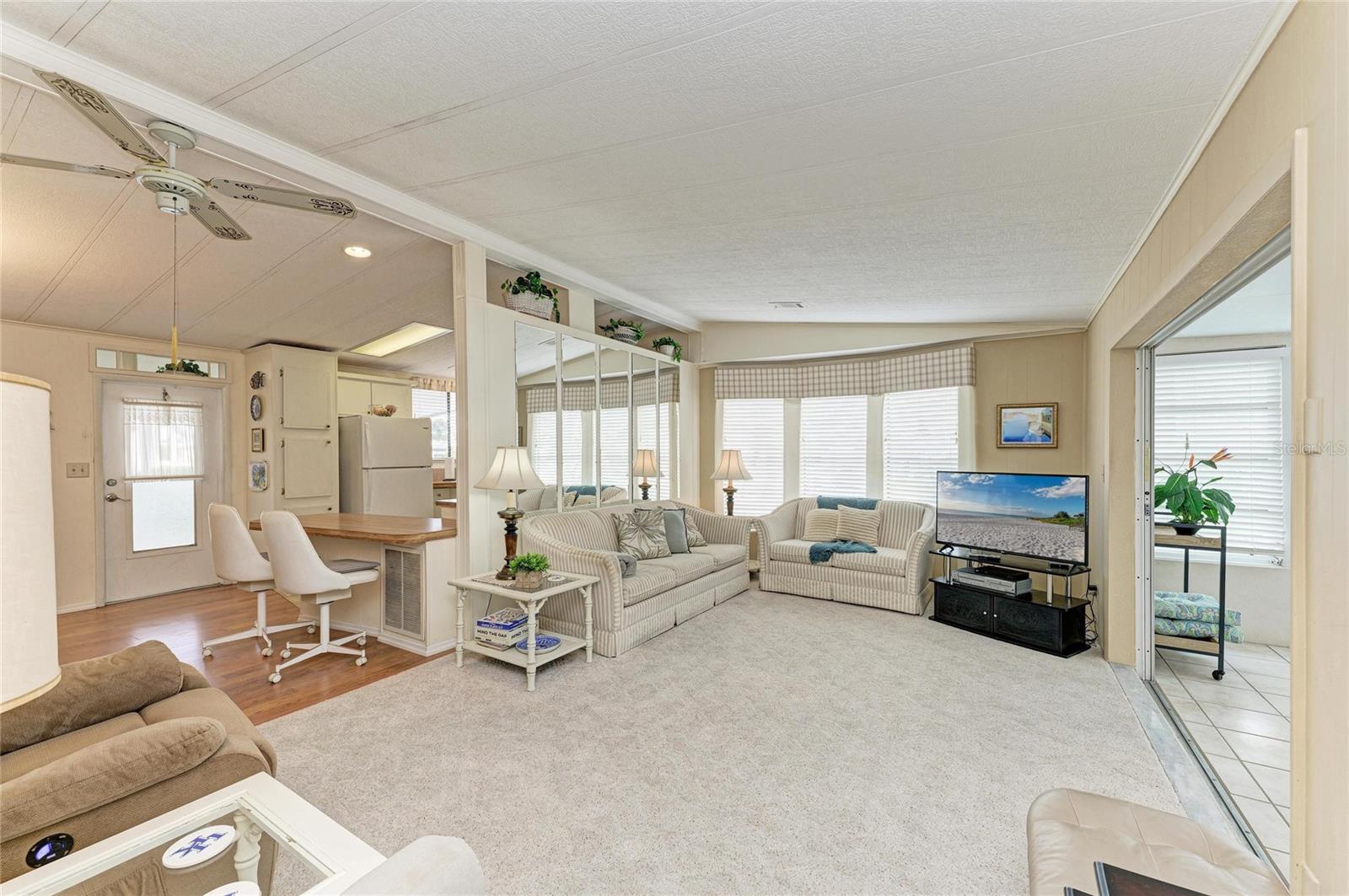 KINGS GATE CLUB MHP - Residential