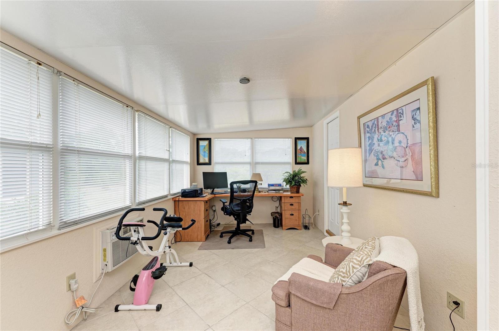 KINGS GATE CLUB MHP - Residential