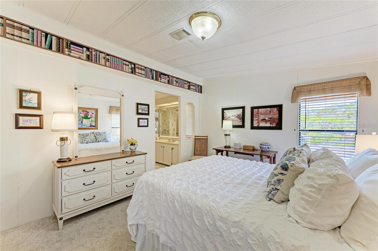 KINGS GATE CLUB MHP - Residential