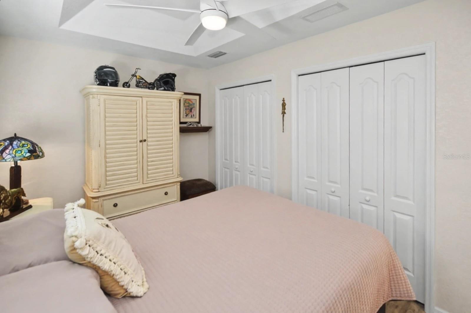 ROTONDA LAKES - Residential