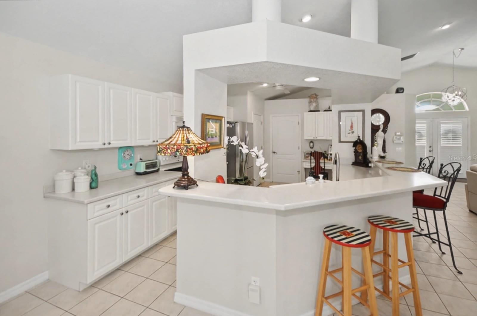 ROTONDA LAKES - Residential