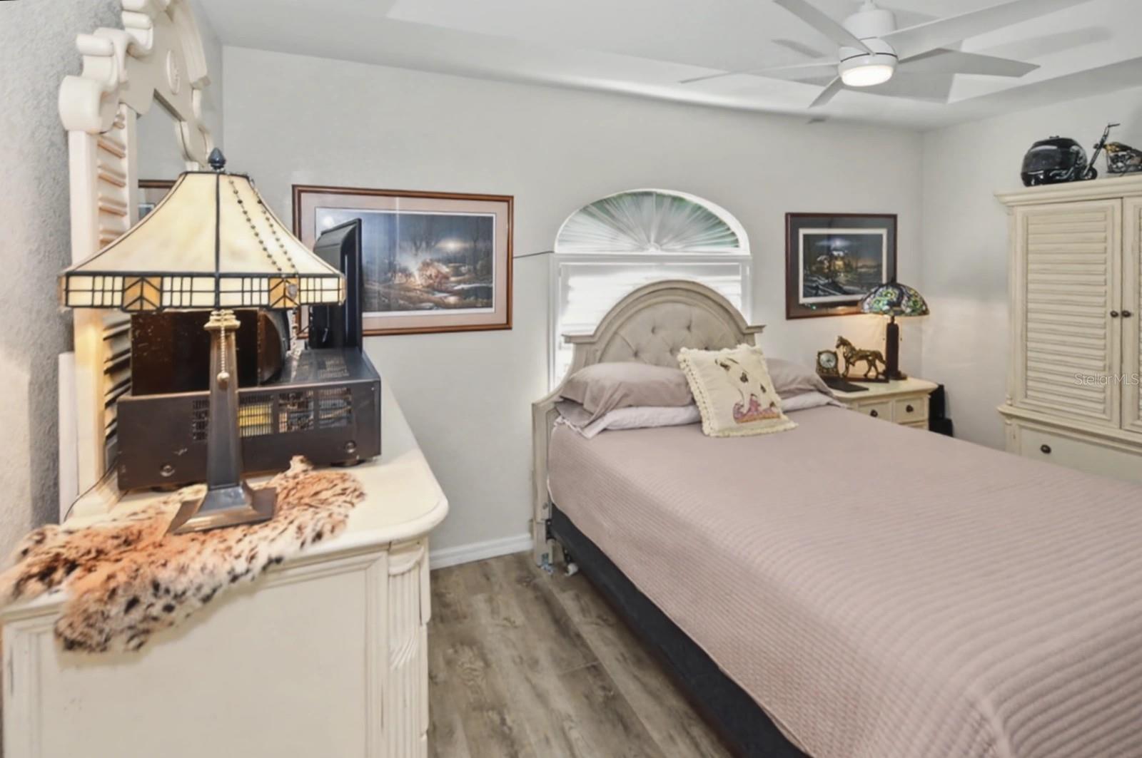 ROTONDA LAKES - Residential