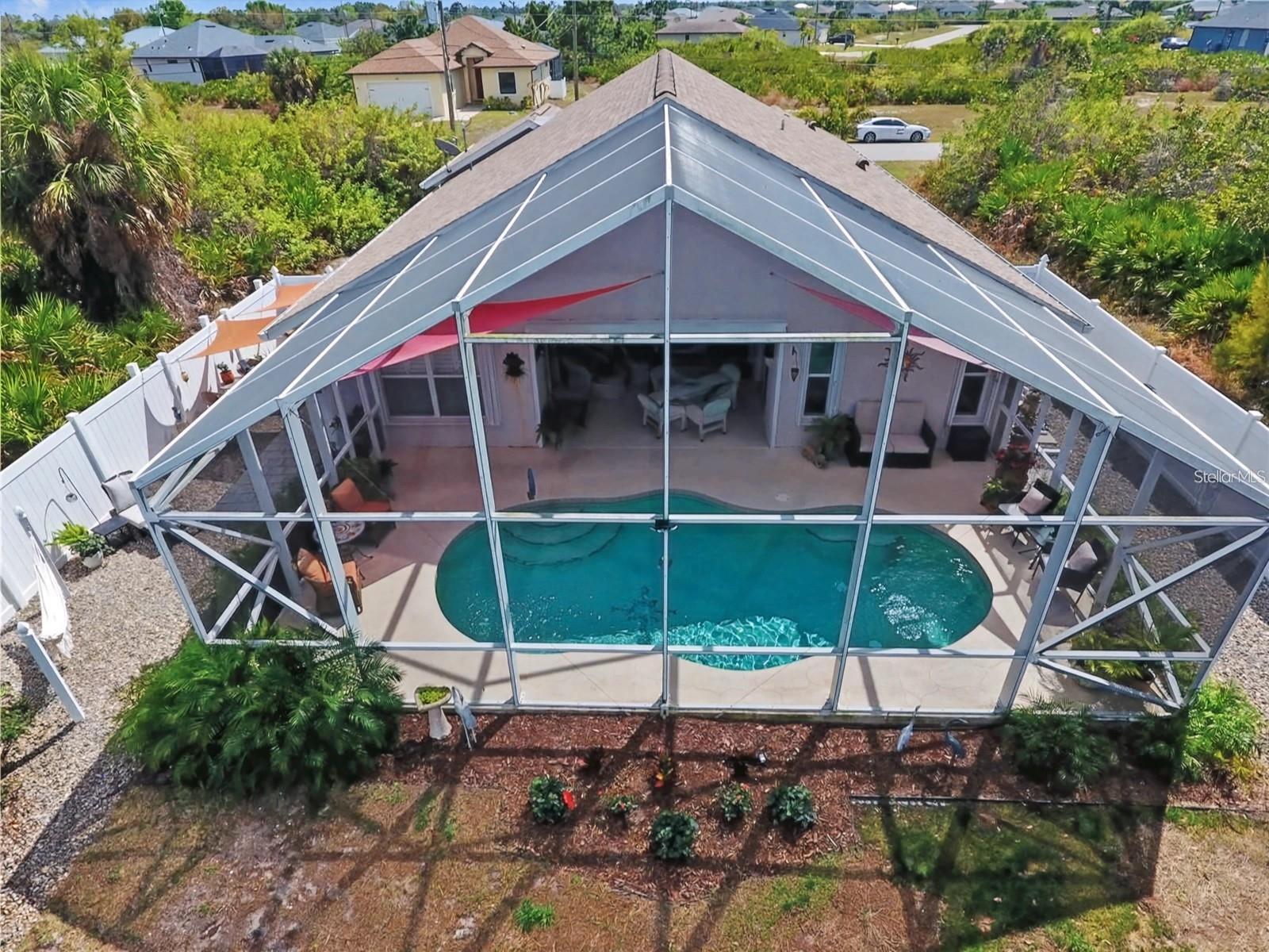 ROTONDA LAKES - Residential