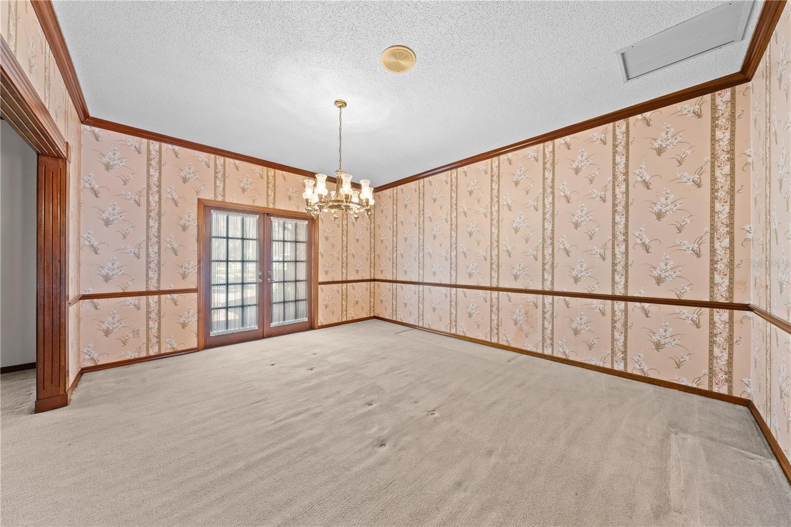 REGAL OAK SHORES UNIT 1 - Residential