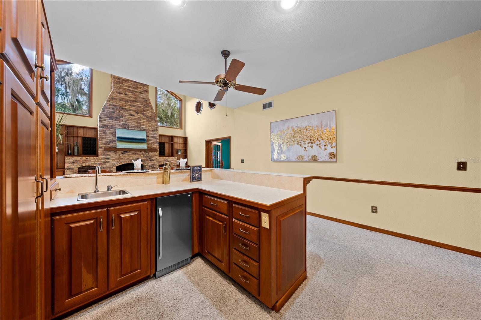 REGAL OAK SHORES UNIT 1 - Residential