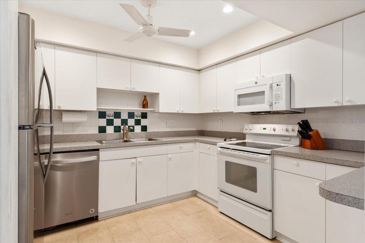 1629 PELICAN COVE ROAD 138A