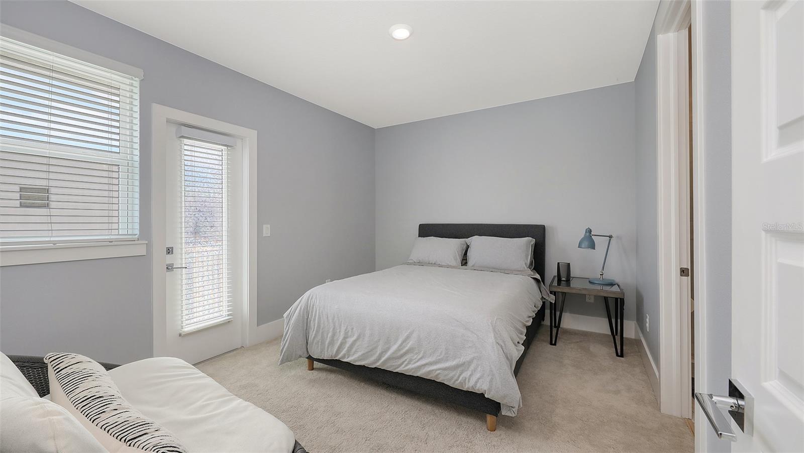 ENCLAVE/LAUREL PARK REP - Residential