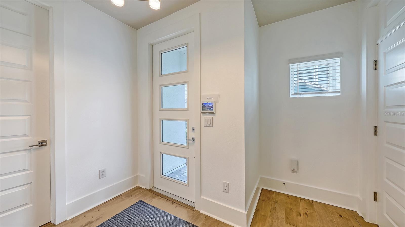 ENCLAVE/LAUREL PARK REP - Residential