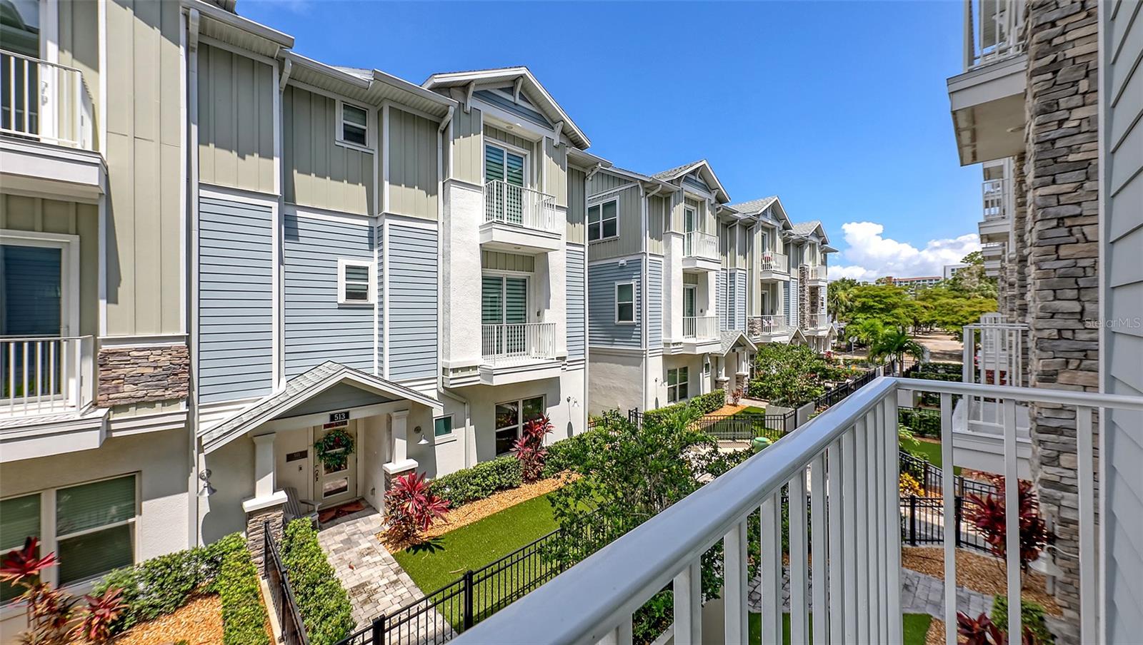 ENCLAVE/LAUREL PARK REP - Residential