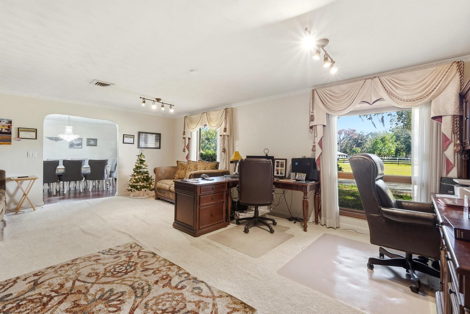 QUIET PLACE IN COUNTRY UNIT 01-04 - Residential