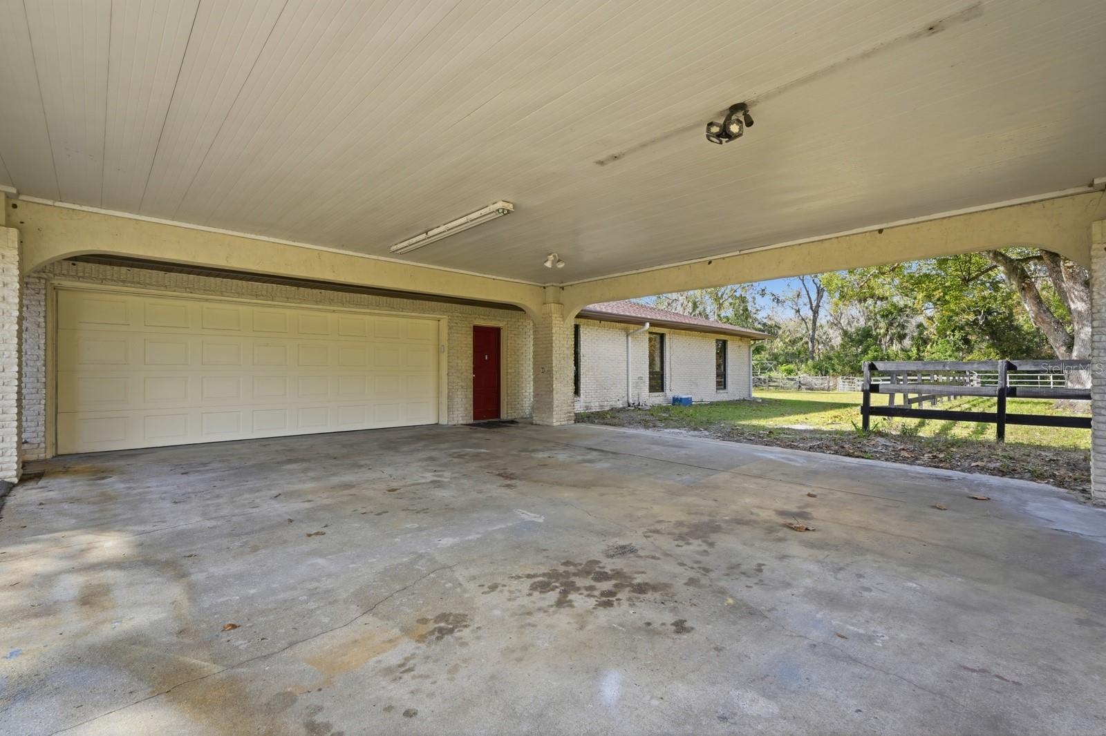 QUIET PLACE IN COUNTRY UNIT 01-04 - Residential