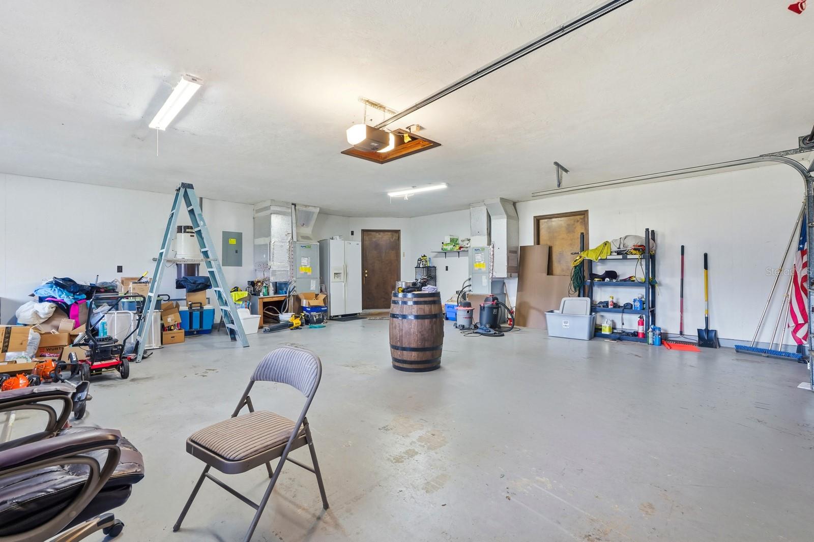 QUIET PLACE IN COUNTRY UNIT 01-04 - Residential