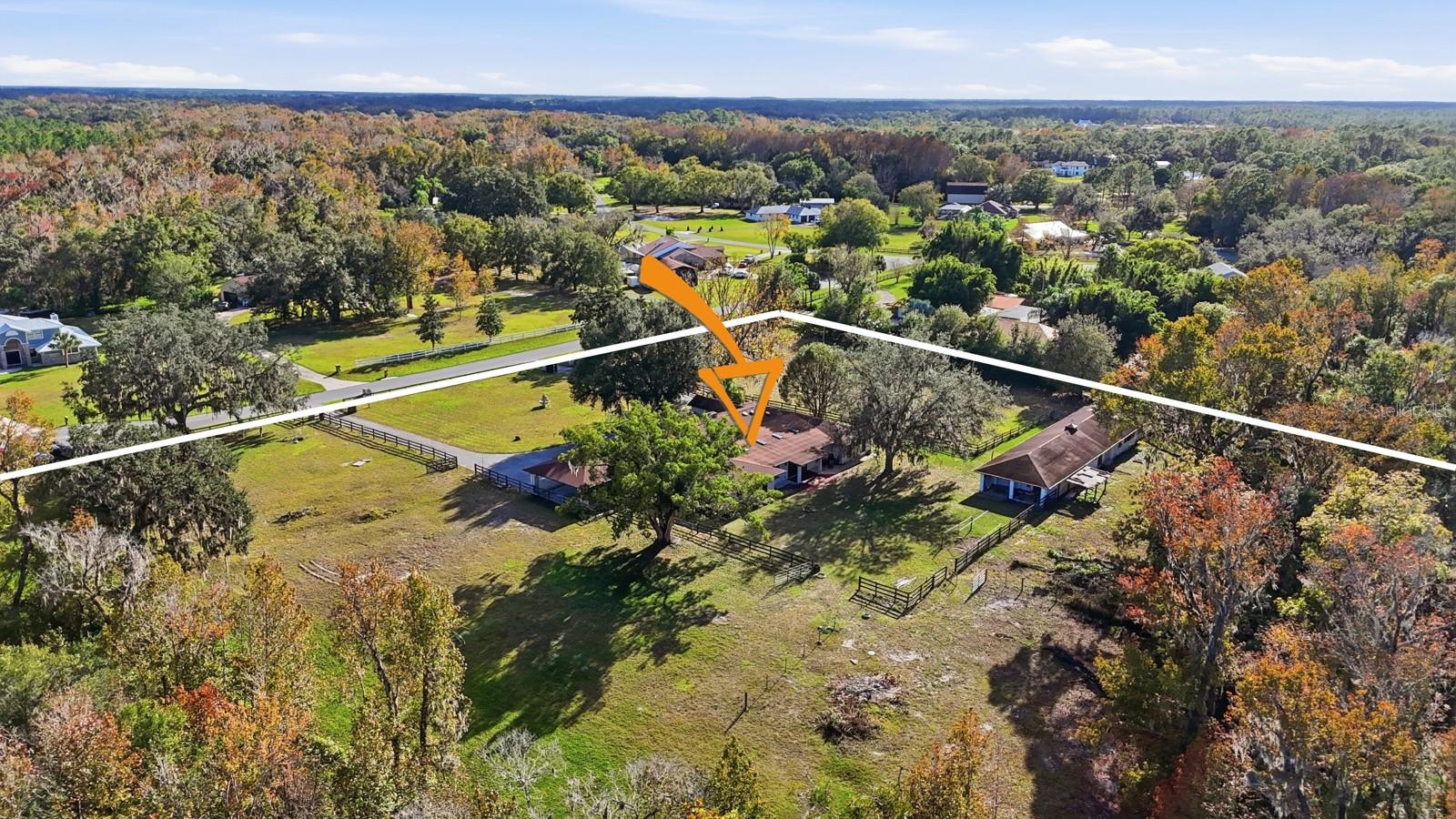 QUIET PLACE IN COUNTRY UNIT 01-04 - Residential