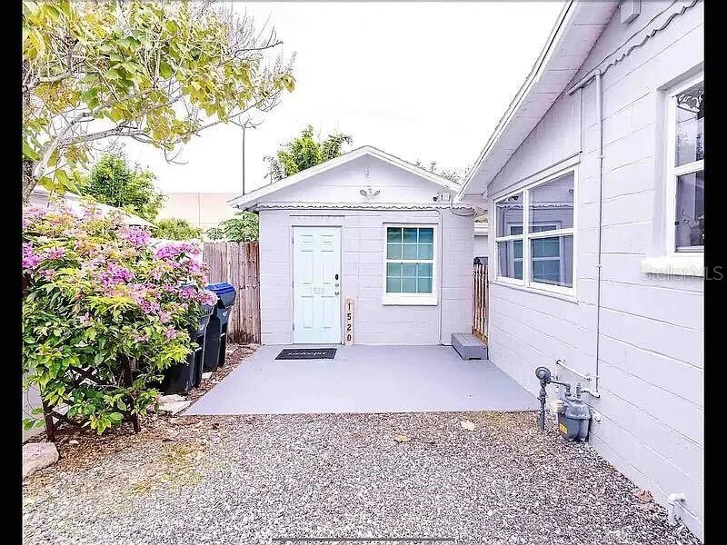 PINEWOOD SUB - Residential Income