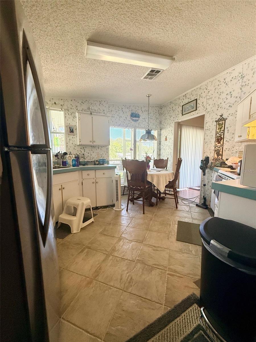 EAST LAKE HARRIS ESTATES - Residential