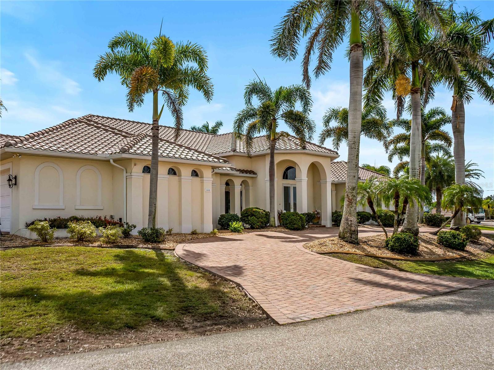 PUNTA GORDA ISLES SEC 14 - Residential