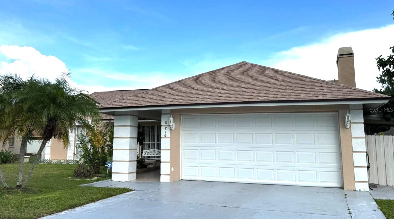 10816 ROUNDVIEW LANE