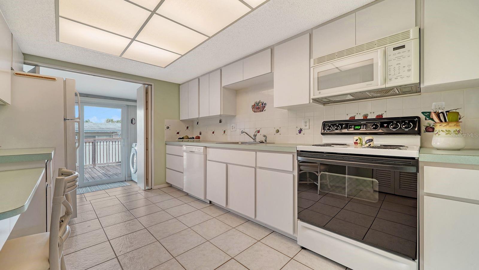 CASTT-AWAY OF NOKOMIS - Residential