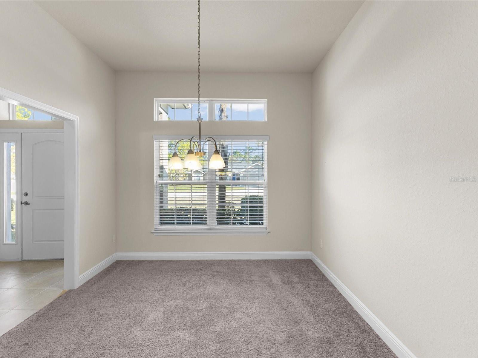 ROYAL HIGHLANDS - Residential