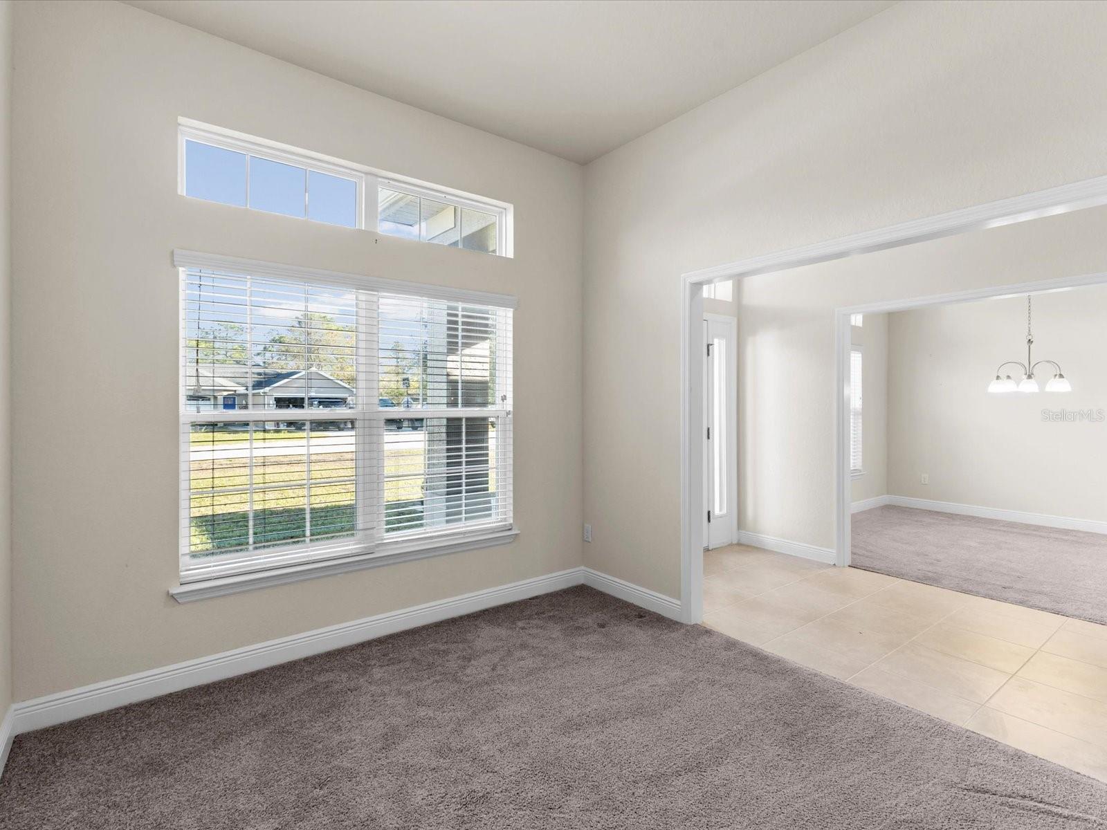 ROYAL HIGHLANDS - Residential