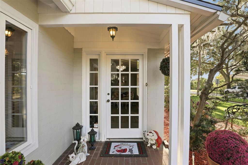 Photo of 1815 Amherst Avenue, Orlando, FL 32804 (MLS # O6364287)