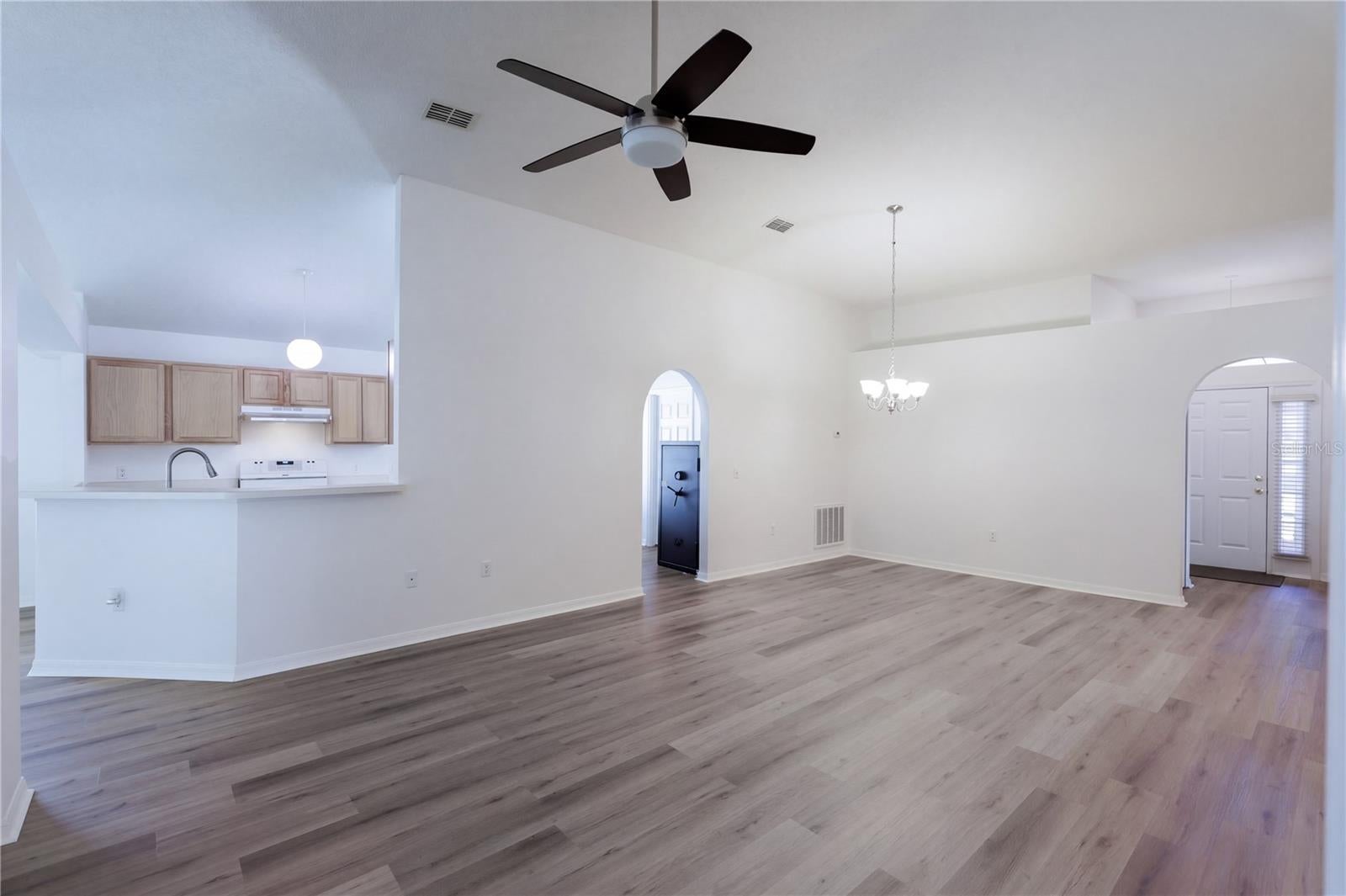 359 VELVETEEN PLACE