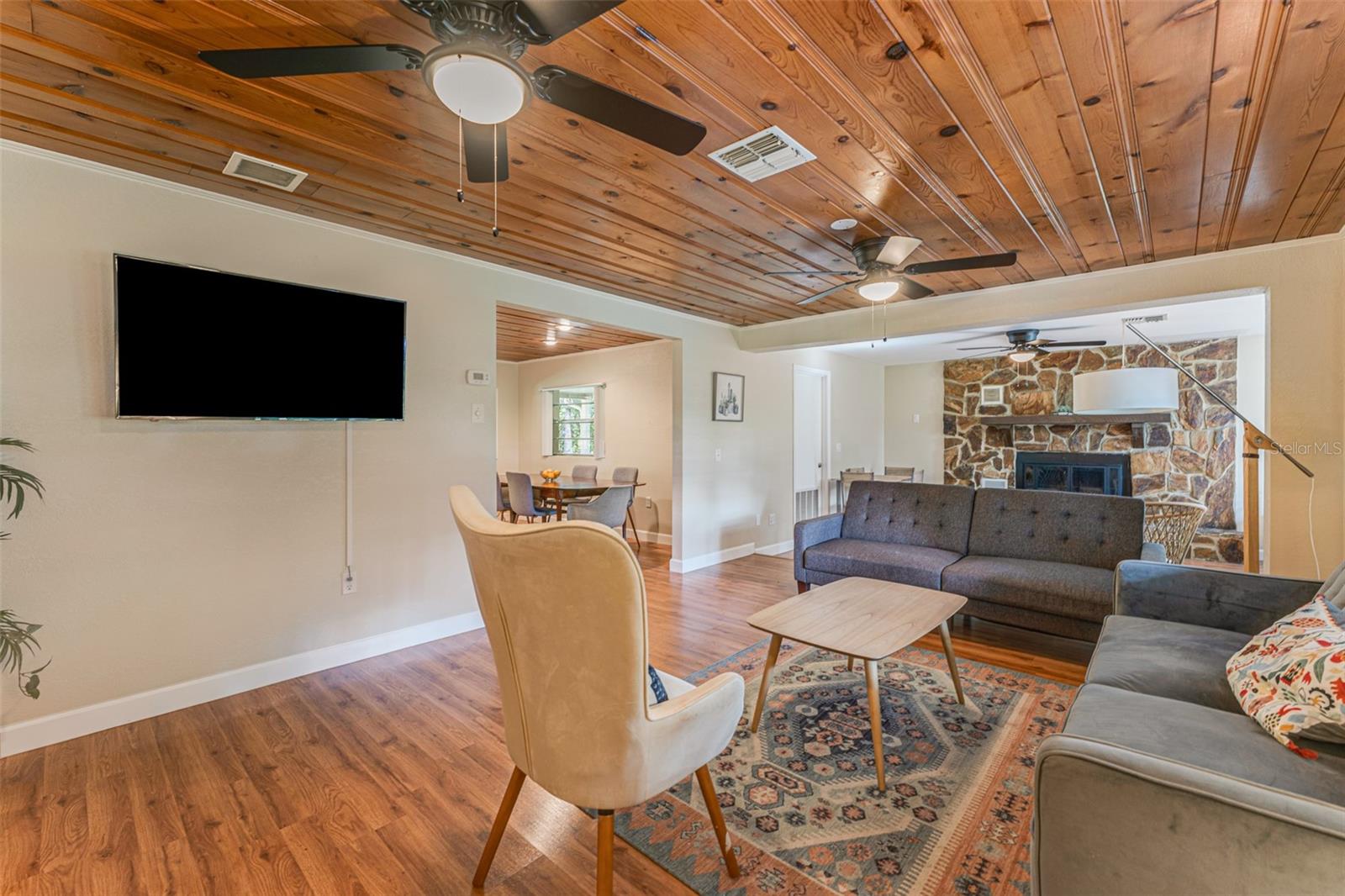 CHASSAHOWITZKA VILLAGE UNIT 03 UNREC - Residential