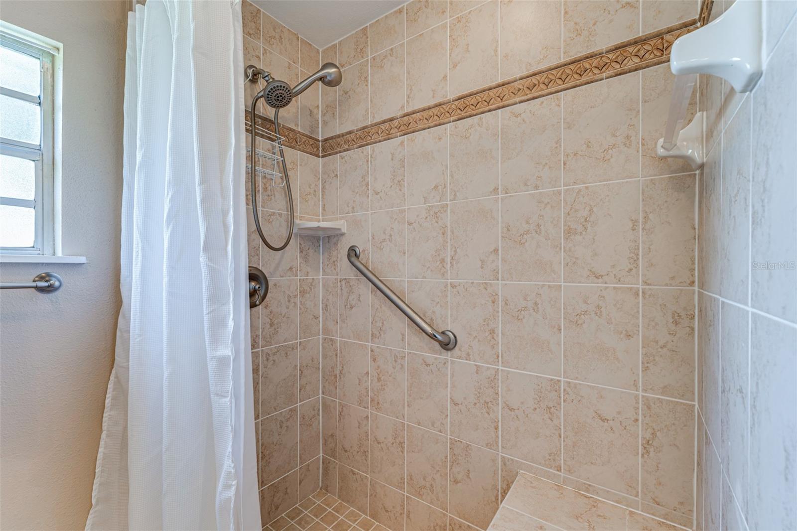 CHASSAHOWITZKA VILLAGE UNIT 03 UNREC - Residential