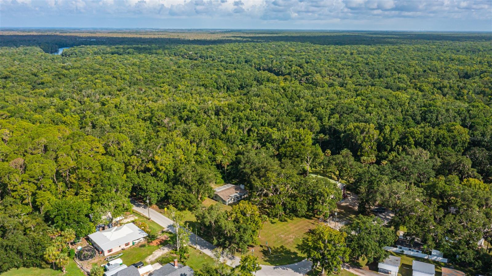 CHASSAHOWITZKA VILLAGE UNIT 03 UNREC - Residential