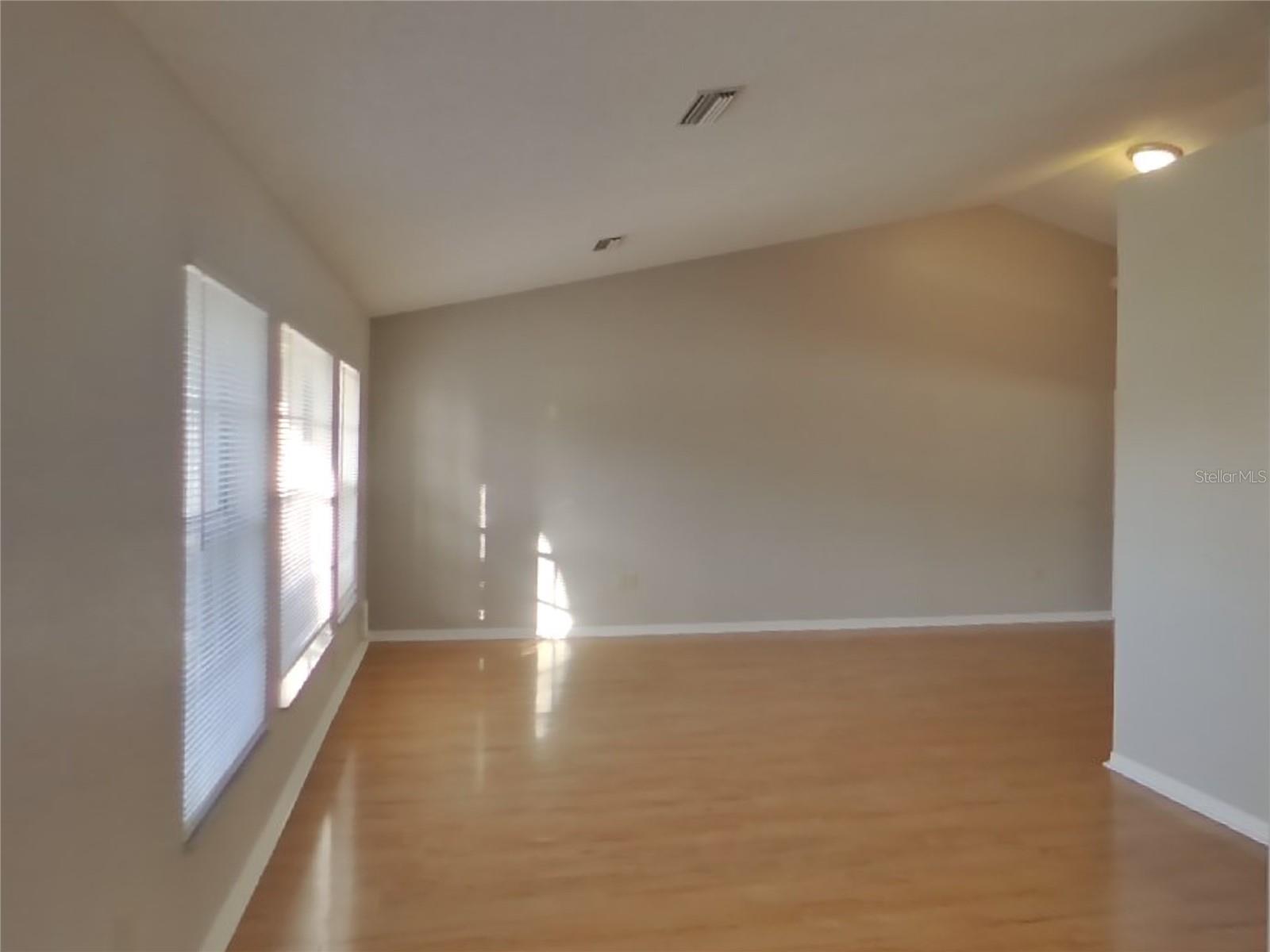 SPRING HILL - Residential Lease