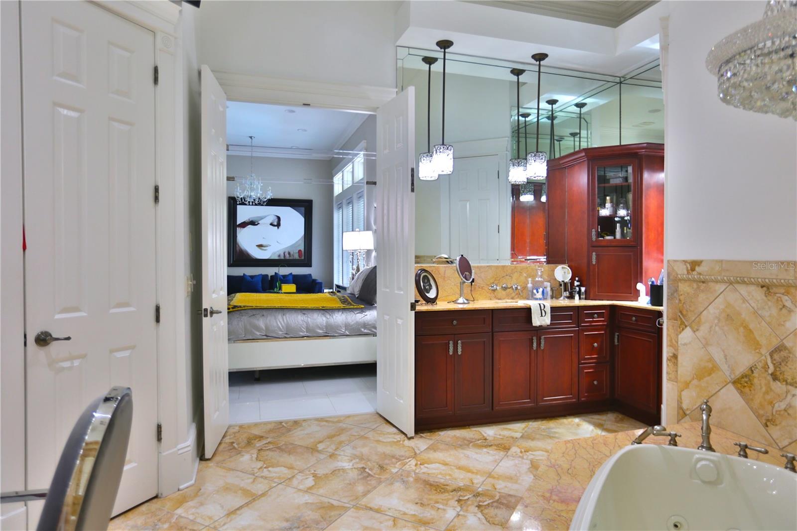 GOLDEN OCALA UN 01 - Residential