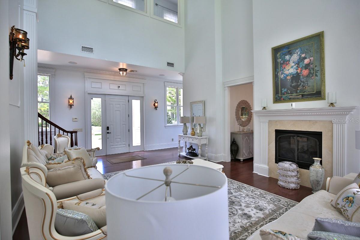 GOLDEN OCALA UN 01 - Residential