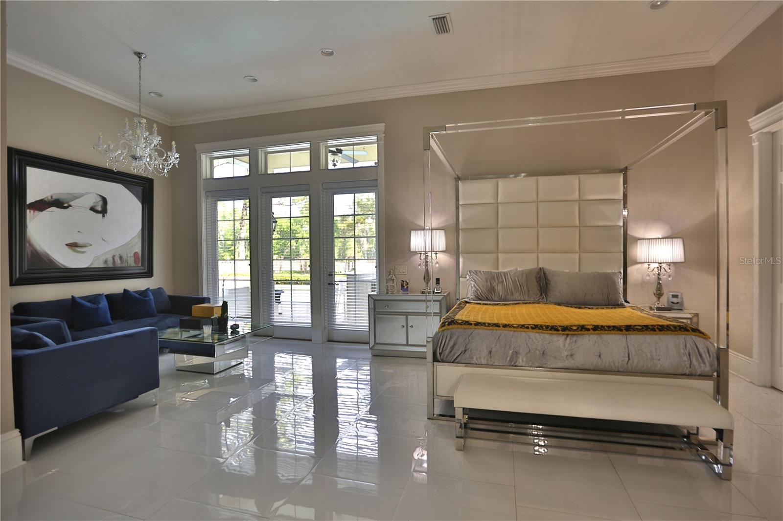 GOLDEN OCALA UN 01 - Residential