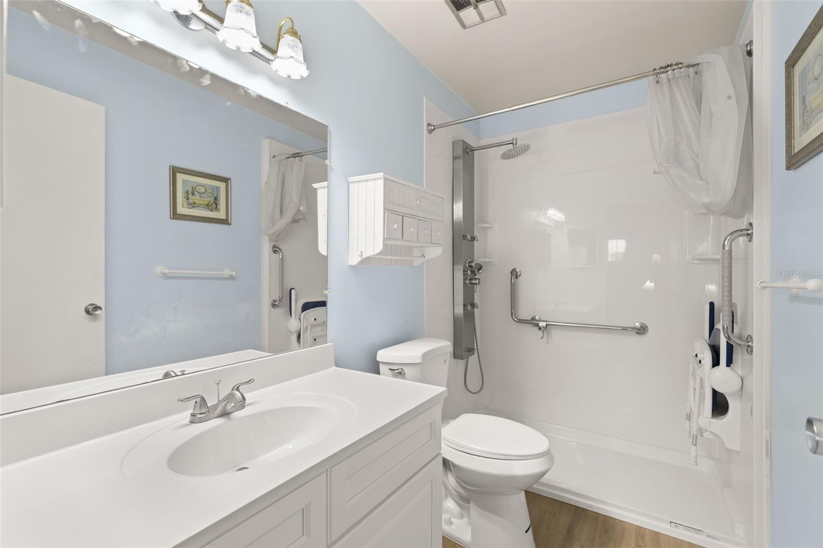 WEST SHORE VILLAGE FIVE PH I - Residential