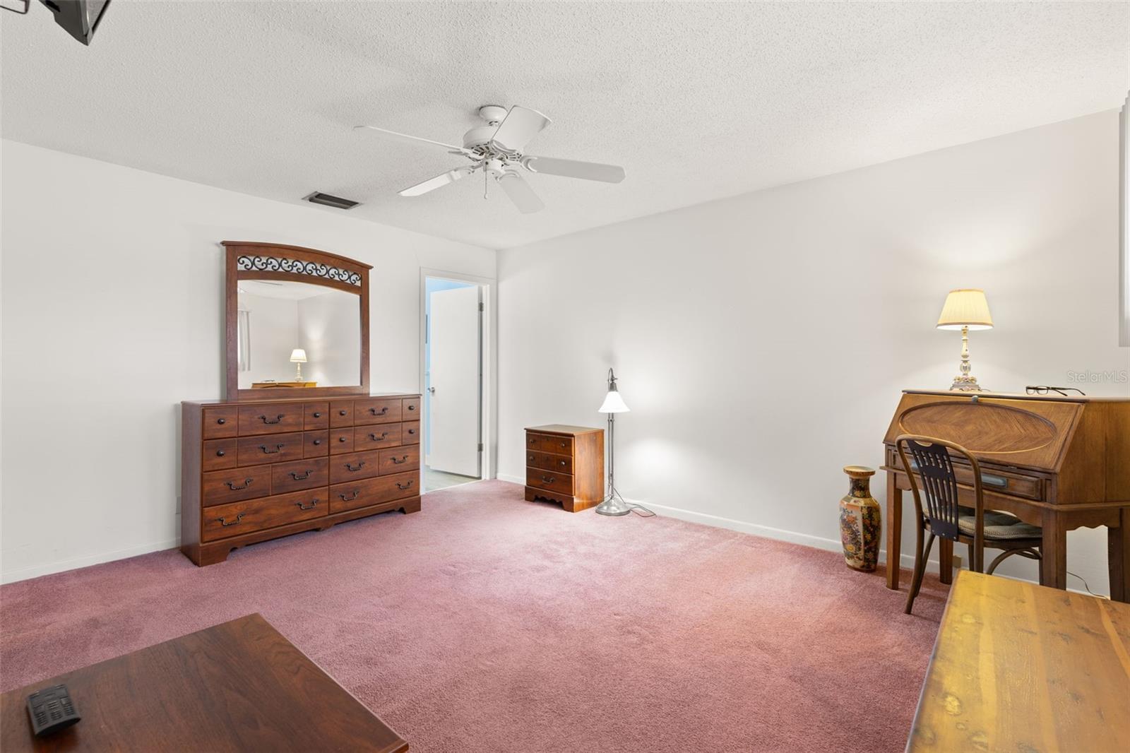 WEST SHORE VILLAGE FIVE PH I - Residential