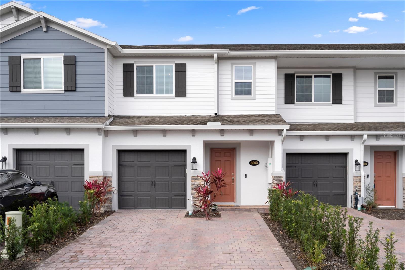 5002 RAIN SHADOW DRIVE