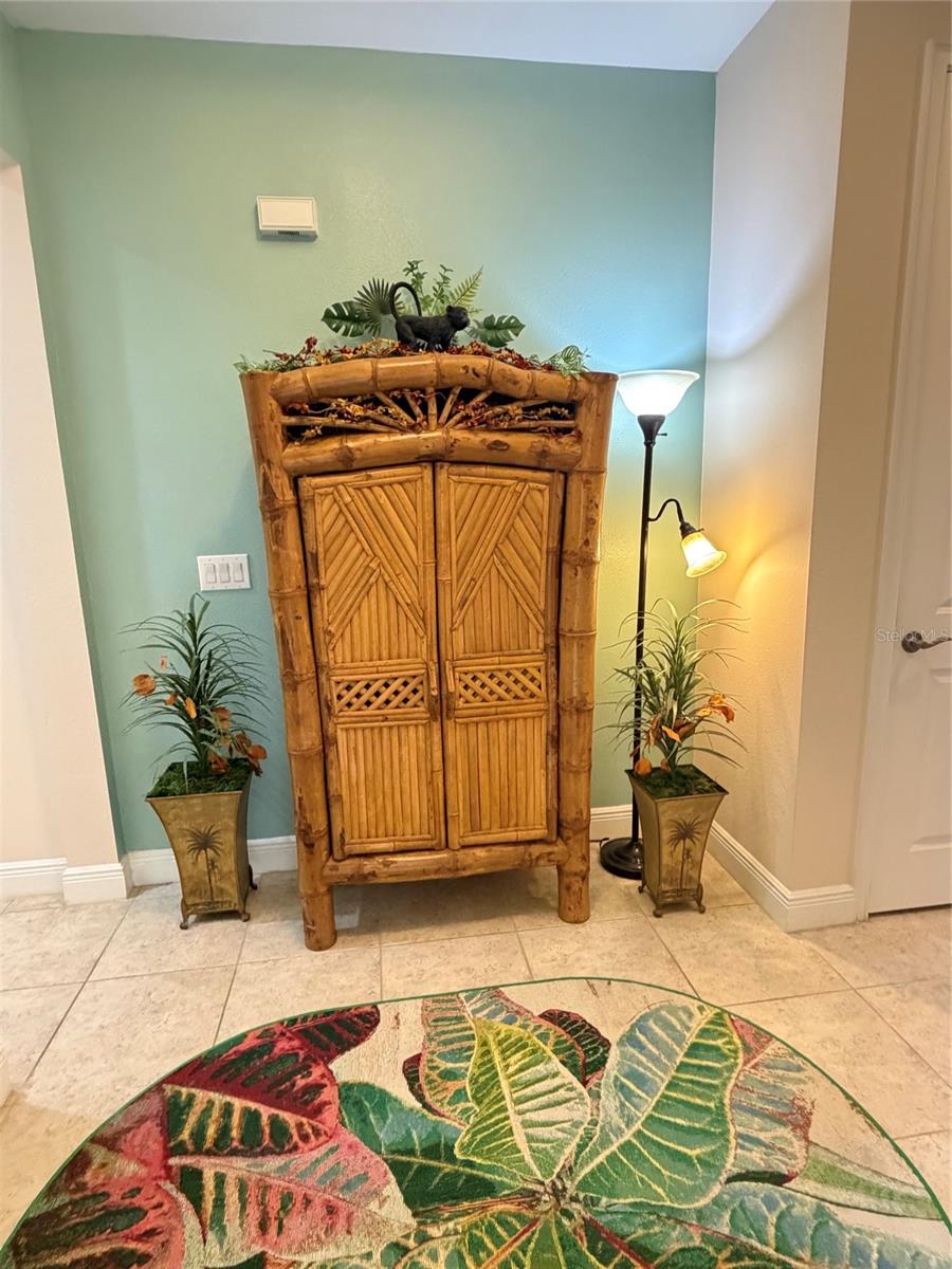 Search Properties for Sale 4 11940 TAPESTRY LANE