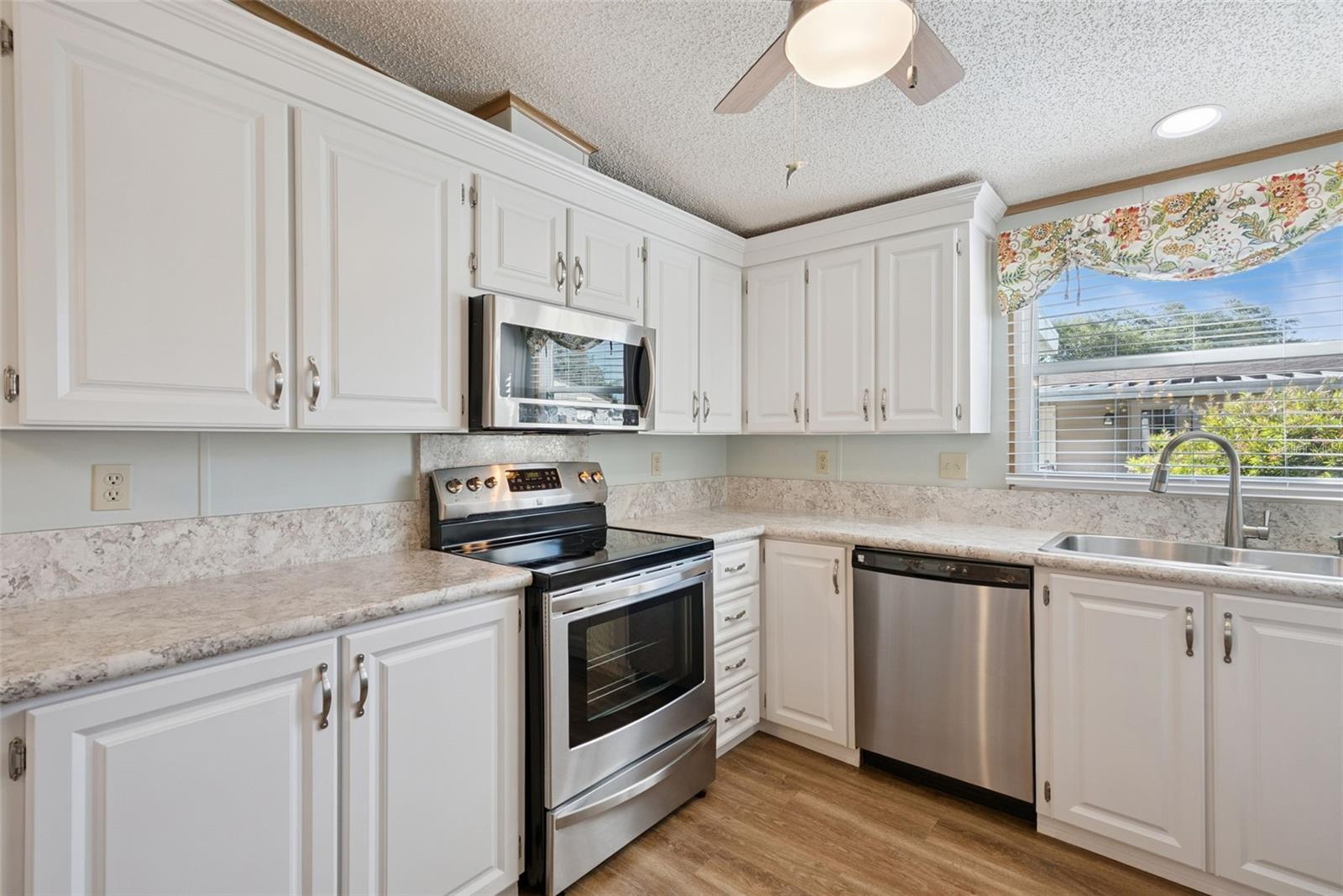 PLANTATION AT LEESBURG THE - Residential